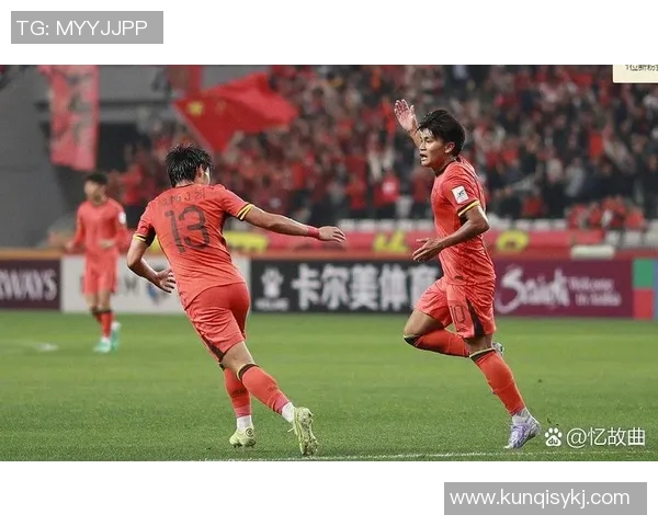 国内足球明星归来引发热潮球迷期待新赛季精彩表现